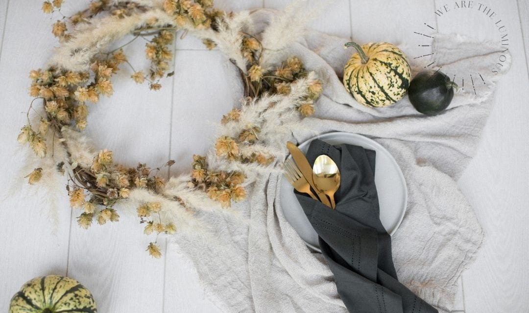 pumpkin dinner table decoration
