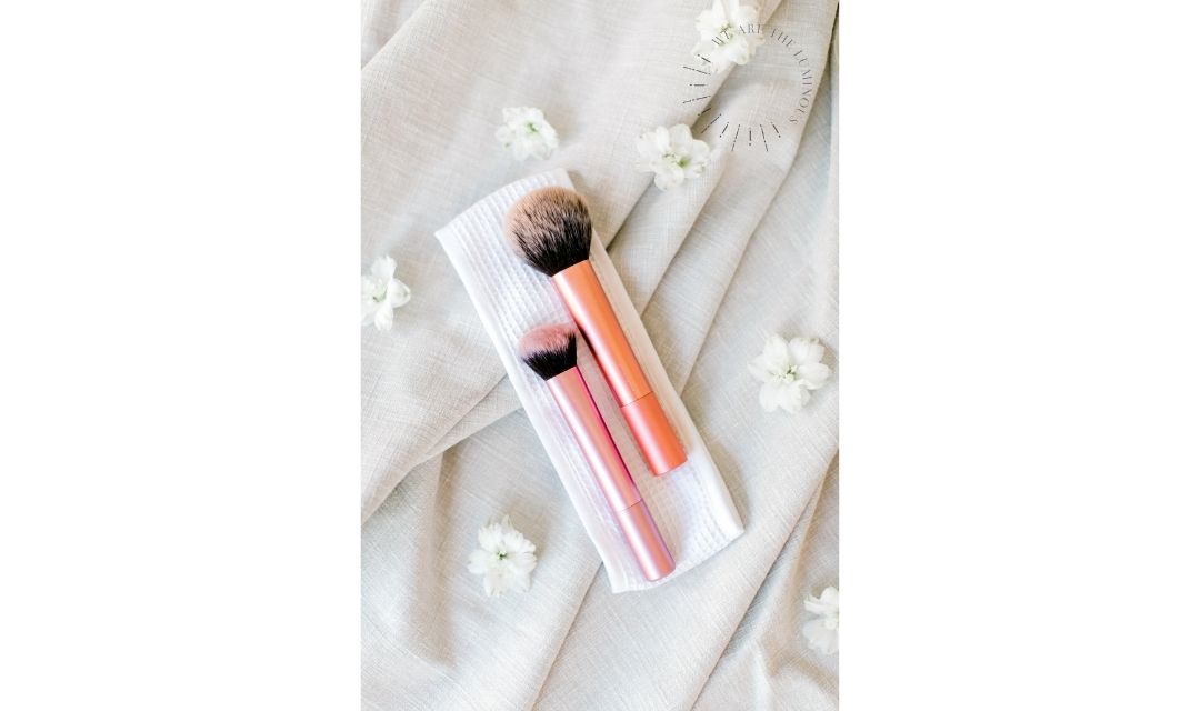pink make up brush stock photo
