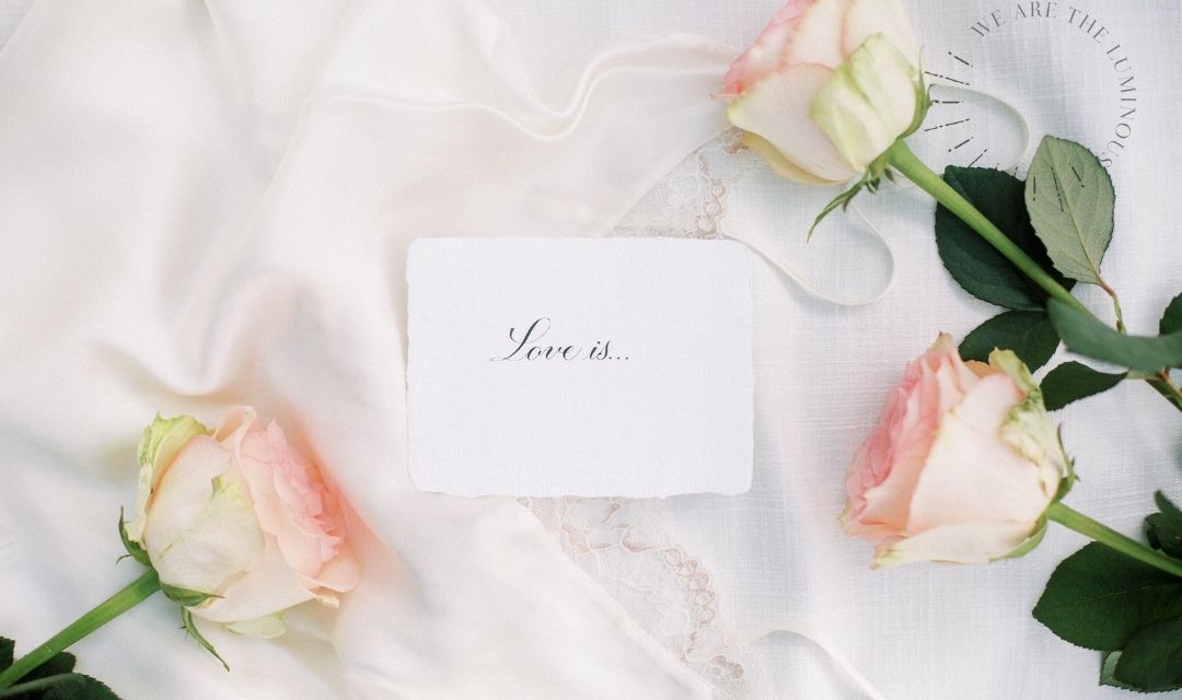 love is quote with roses
